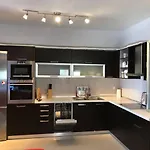 Peramos Luxury Lägenhet
